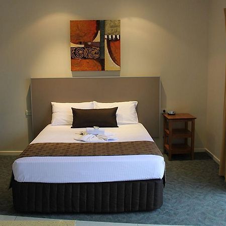 Emerald Executive Apartments Ngoại thất bức ảnh
